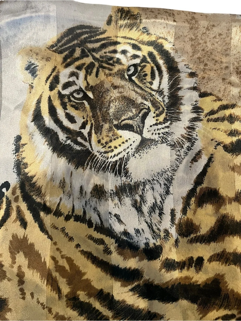 Symphony Scarfs leopard tiger